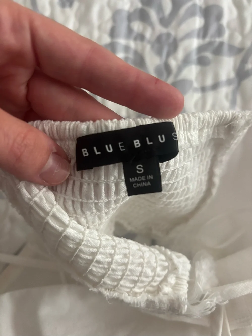 Vestique Blue Blush White Tie-Shoulder Fringe Crop Top